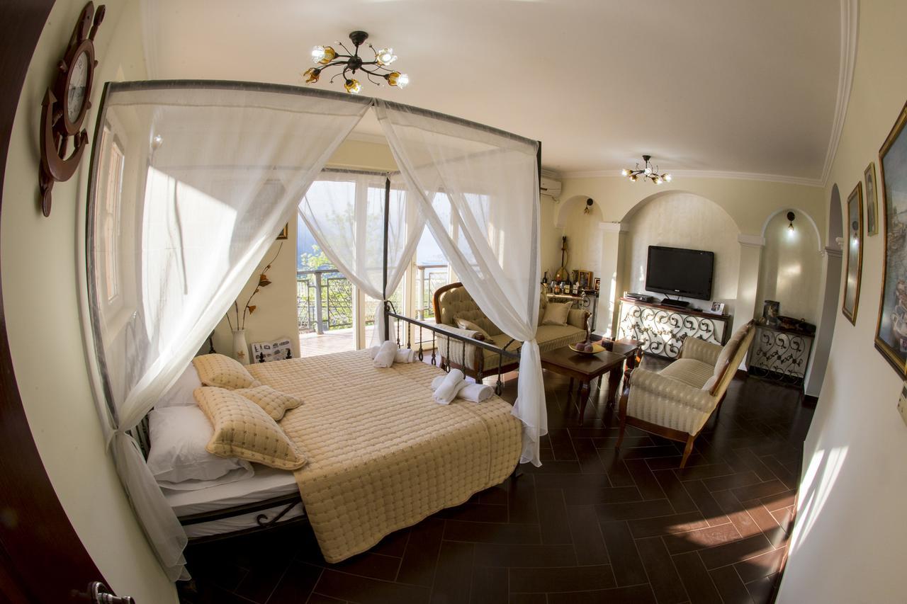 Apartment Golden View